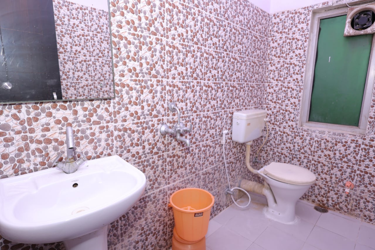 Hotel ZoVo Agra - Tap to explore photos