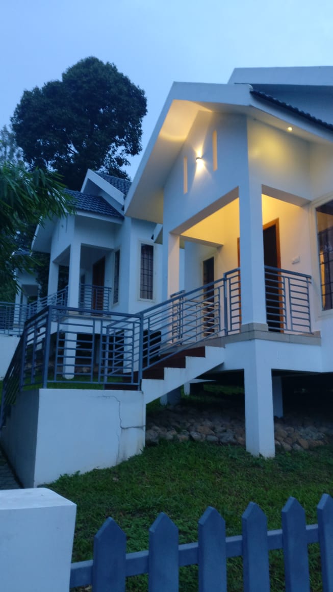 Bambusa Cottages Thekkady - Tap to explore photos