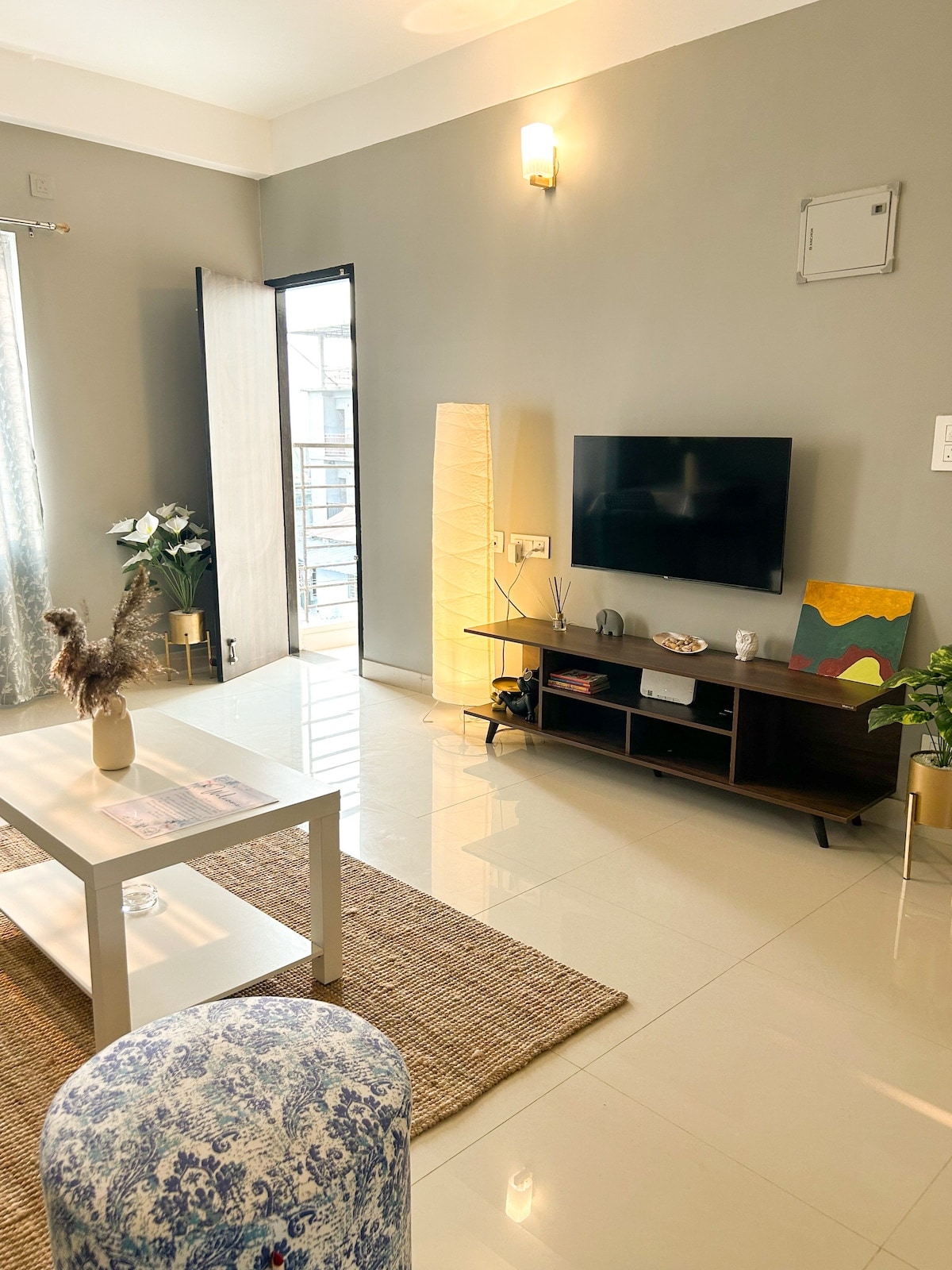 Urban Oasis 2BHK Apartment - Tap to explore photos