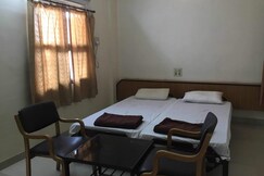 Hotel Shiv Residency
