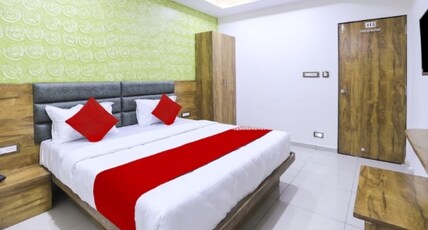 Shree Pashupati Regency Room Type - Deluxe  Room