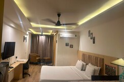 Skyline lux studio at the grand anukampa