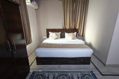 FabHotel Blue Prime - Nr Suvira Hospital