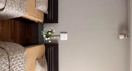 EJ Frontyard || Homestay & Cafe with Scenic Views Room Type - Cloud song