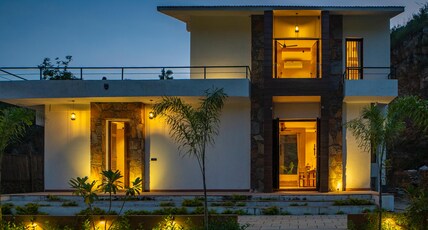 2 BHK Villa with Pool and Moonson Palace View | 20 Metres from Badi Lake Room Type - Niva By Truly Villas