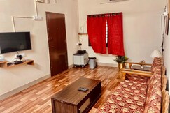 AHK1 Budget Renovated 2BHK 2Bath