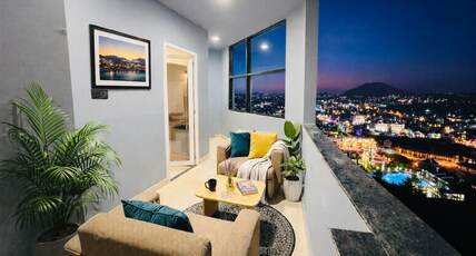 Hemsa Connect A Luxury Jacuzzi Boutique Stay Room Type - Luxury Jacuzzi Room with Hill View Balcony