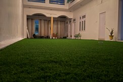Sangam Nest Entire 2R apartment with Garden
