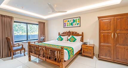 Treebo Premium Silva Lux Room Type - Deluxe Room with Mini Fridge