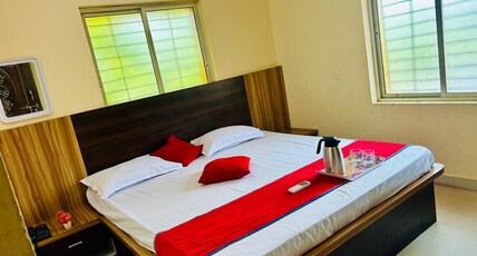 Gayatree Niwas Room Type - Double King Size Bed Room
