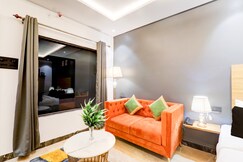 Super Hotel O Golden Tulip??z