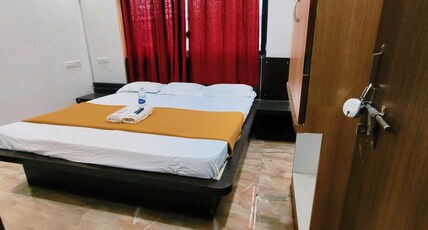 Bhavani Chatra Yatri Niwas Room Type - Standard AC room
