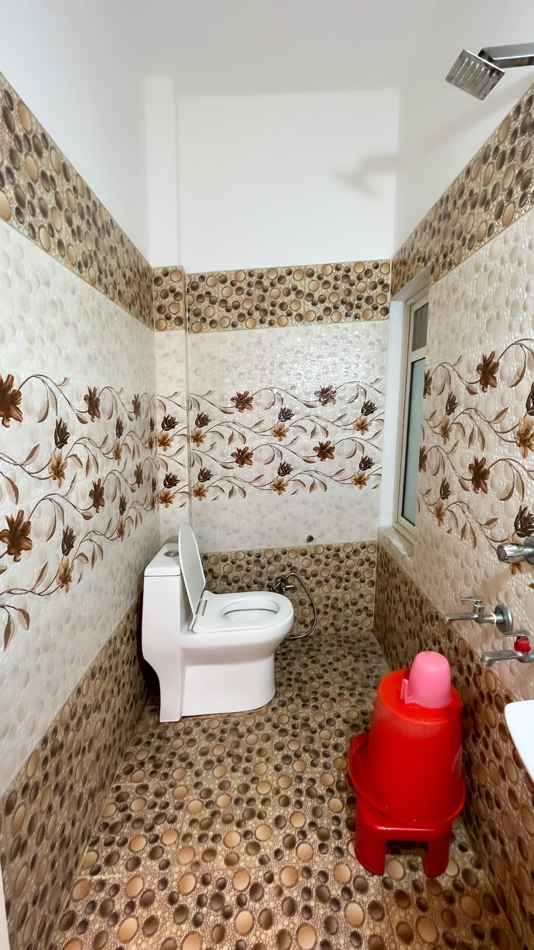 Hotel Rudraksh - Tap to explore photos