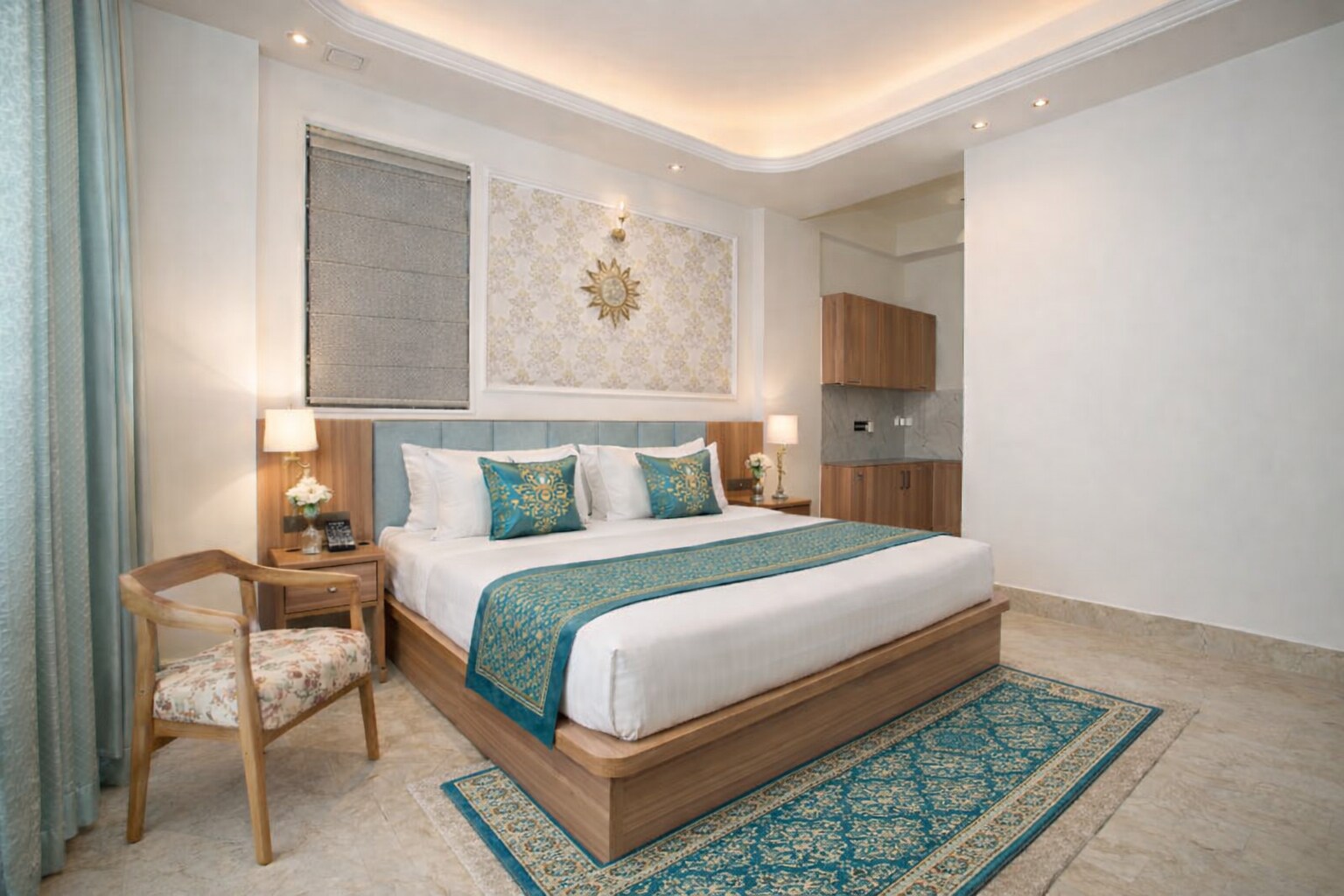 Hotel Siganture A Premium Hotel At Golf Course Road & Near Sector 54 Chowk Metro - Tap to explore photos