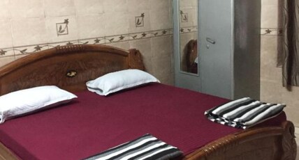 Royal Residency Guest House Room Type - Budget Room