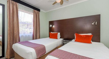 Mercure Nelspruit Hotel Room Type - Standard Room Non Smoking Room with 2 single beds, closer to swimming pool Mercure Nelspruit Hotel Room Type - Standard Room Non Smoking Room with 2 single beds, closer to swimming pool