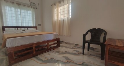 Orange and Grey Beach house Room Type - Double Room - AC