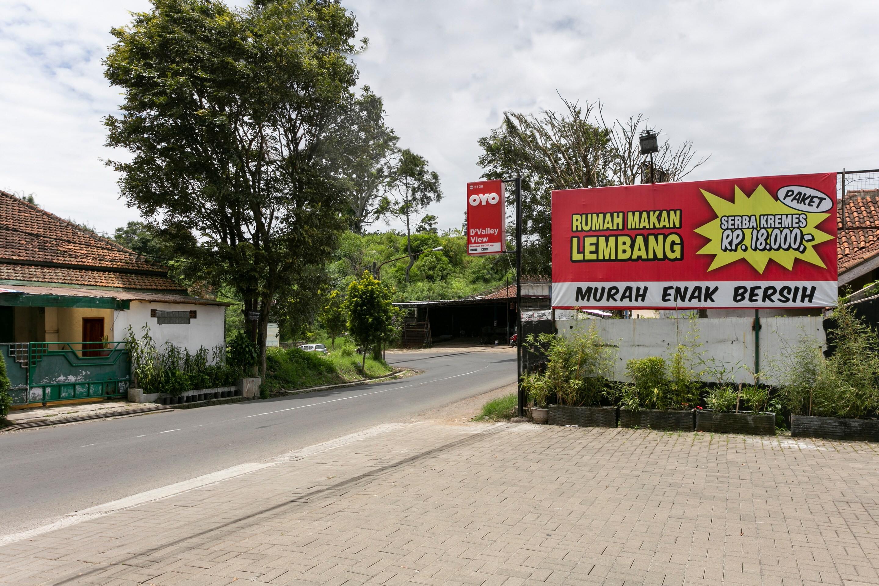 Collection O 3130 D'Valley View - Tap to explore photos