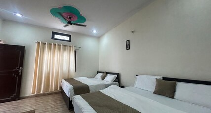 Om Palace Room Type - Standard Family Room