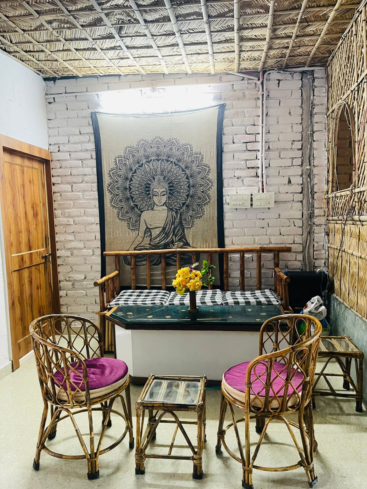 Anna Homestay | Rooms & Dorms near Laxman Jhula - Tap to explore photos