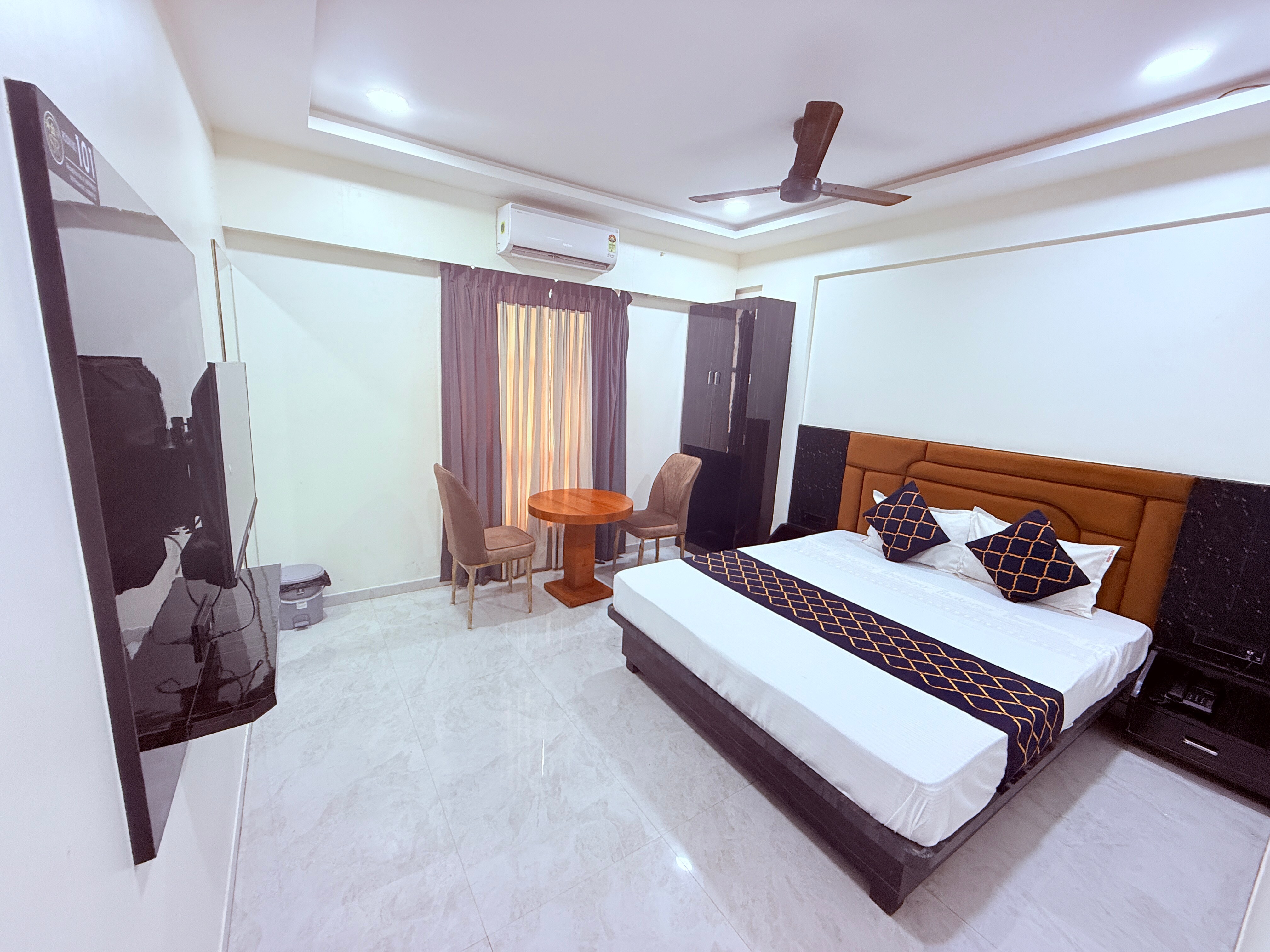 Siddhi Residency Lodging and Boarding - Tap to explore photos