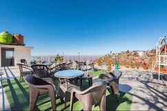Samarth kasauli Hills | 2Km From Mall Road
