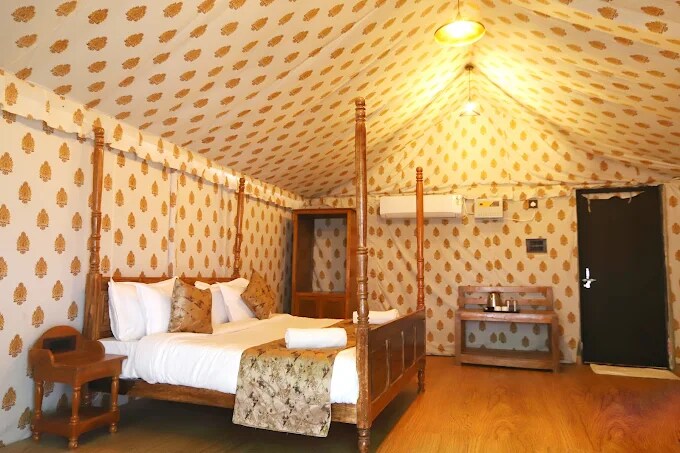 Siya Resort - Ram Janmabhoomi Ayodhya, 2.7 km from Shree Ram Mandir - Tap to explore photos
