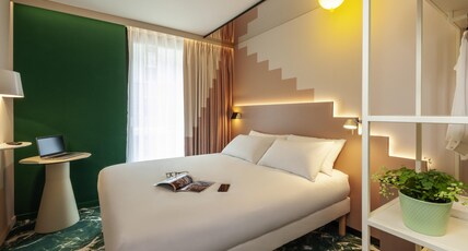 Ibis Styles Zurich City Centre Room Type - Standard room with a double bed (160x200 cm)