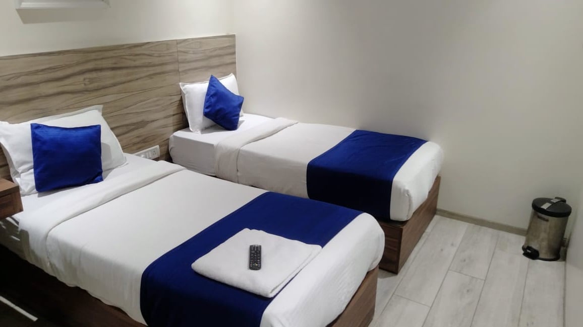 THE DREAM RESIDENCY LODGING & BOARDING - Tap to explore photos