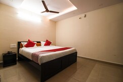 Rooms of Hotel O CHHATRAPATI RESIDENCY