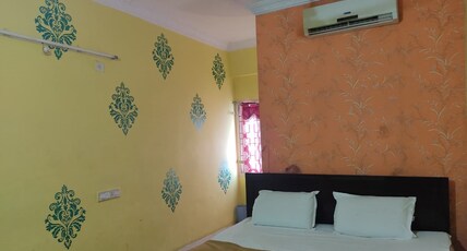 VISHNU PRIYA FUNCTION HALL AND GUEST HOUSE Room Type - Standard Non AC
