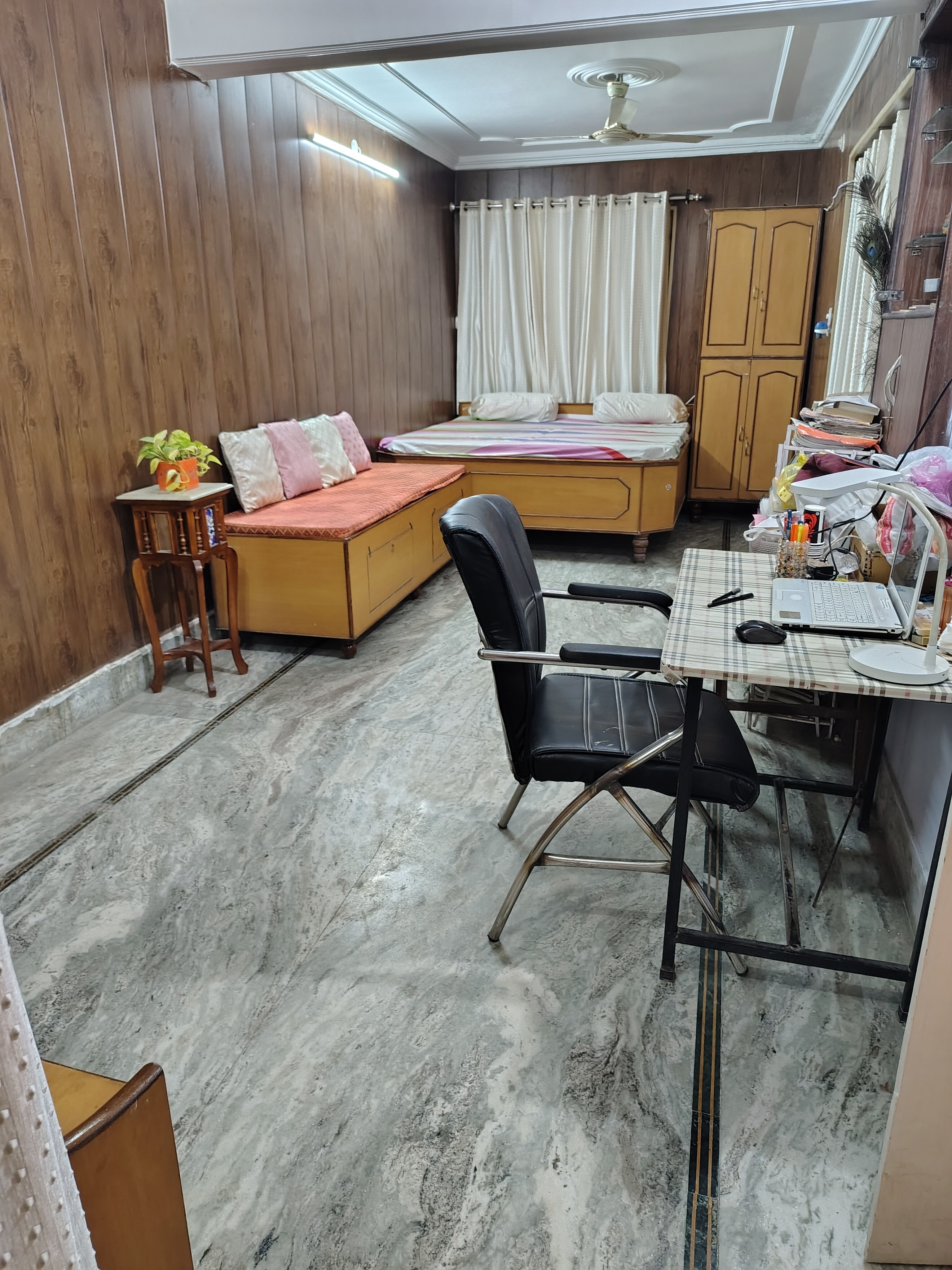 Shubh Gulmohar stay Kumbh Area - Tap to explore photos
