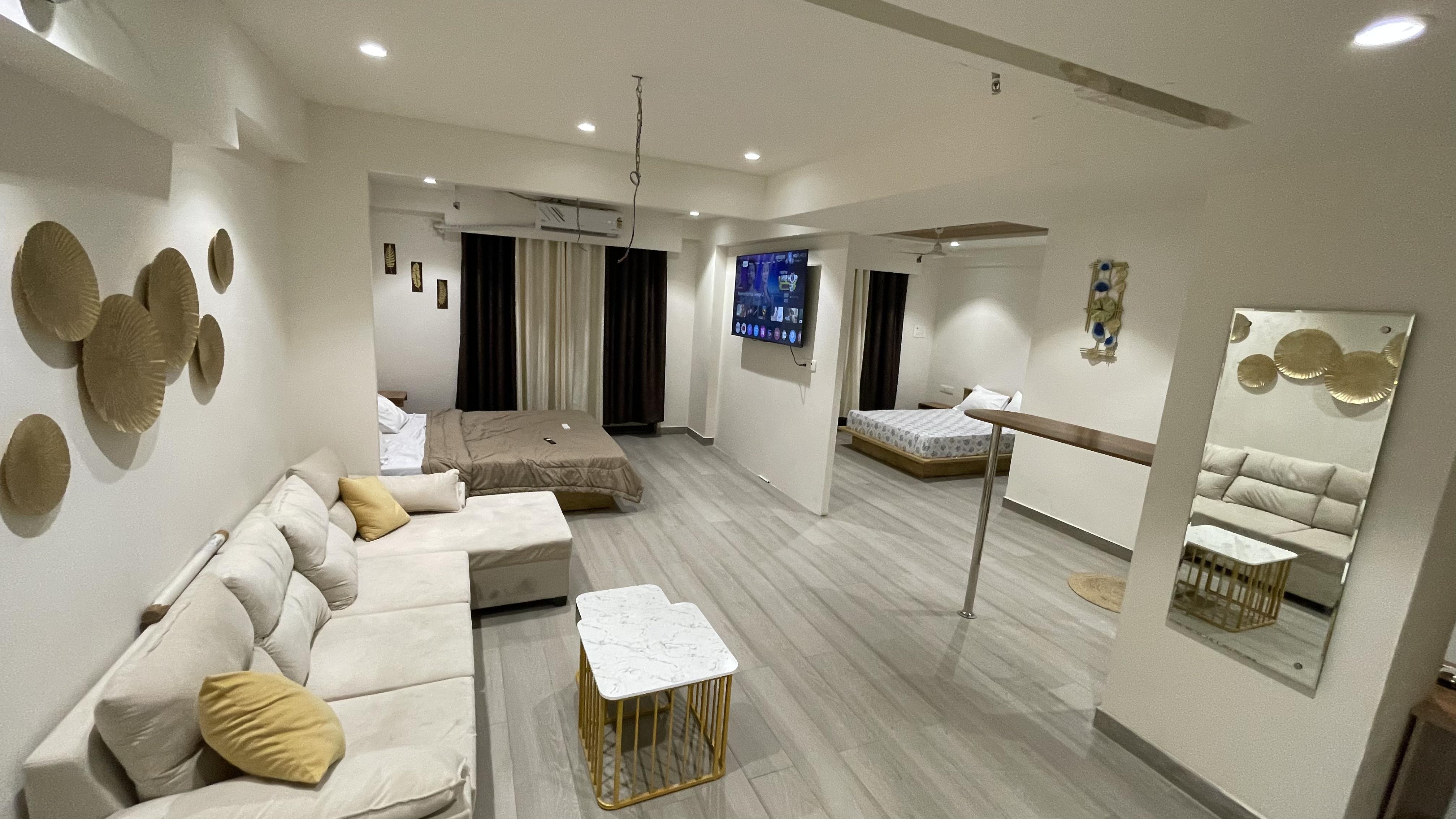 Homestay Galaxia - Tap to explore photos