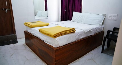 Navayuga lodge Room Type - Standard Room