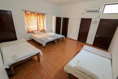 Omji Ashram - Maa Anandmayi