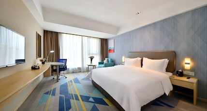 Holiday Inn Express Chengdu Tianhe Room Type - 1 King Standard High Floor