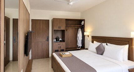 Cloud Green Resort & Spa Room Type - Premier Vista Jacuzzi Room