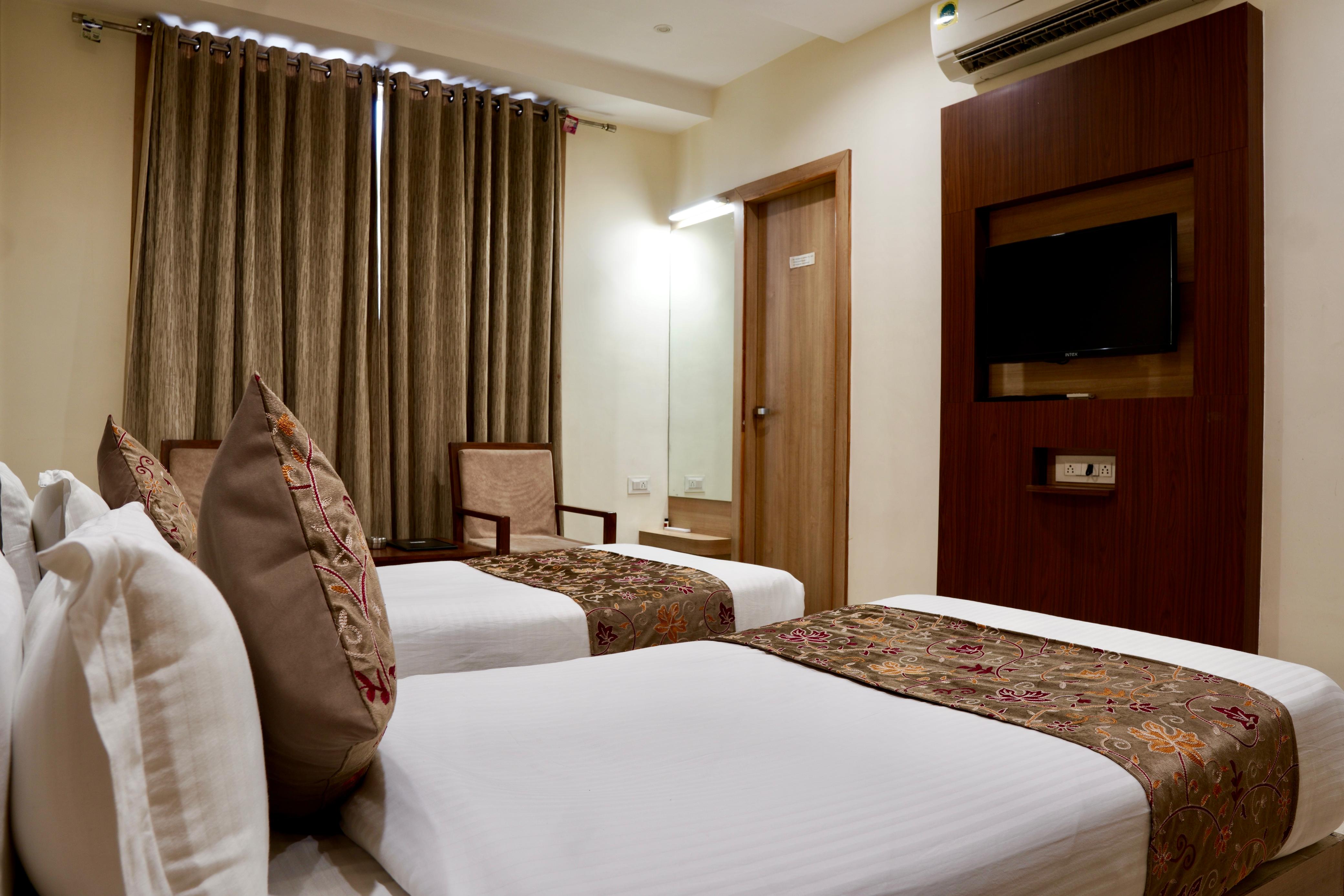 Kalpshree Hotel - Tap to explore photos