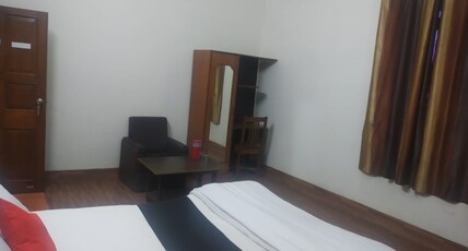 Arihant Palace Hotel Room Type - Deluxe Room