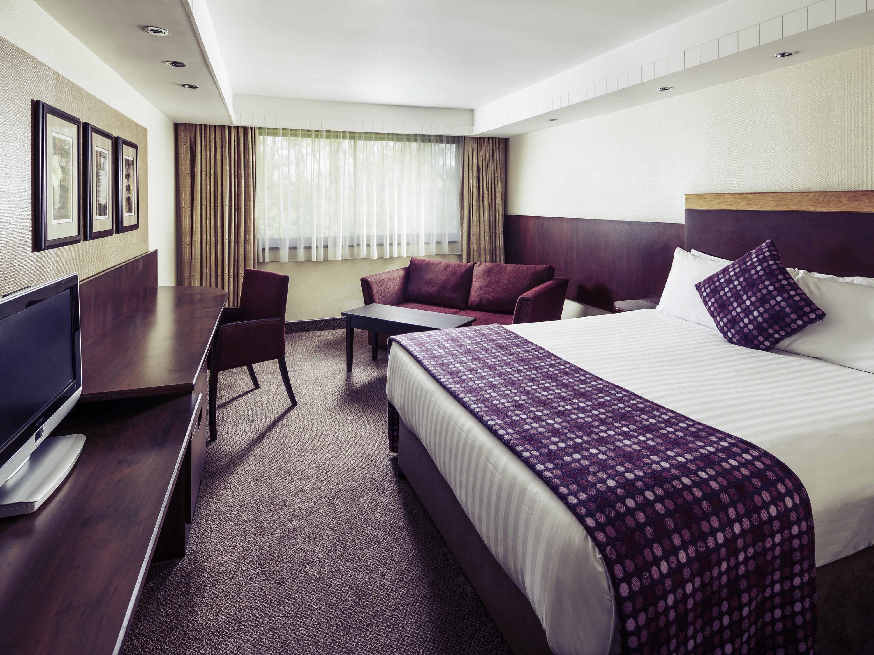 Mercure Swansea Hotel - Tap to explore photos