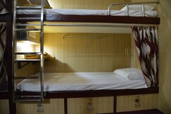 Raj Inn Comfort AC Dormitory