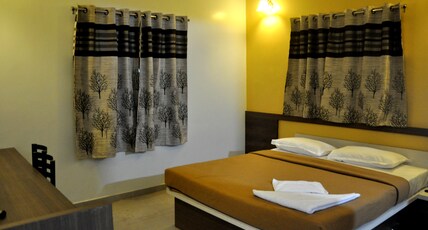 Rutu's Holiday's Resort Room Type - Suite Room