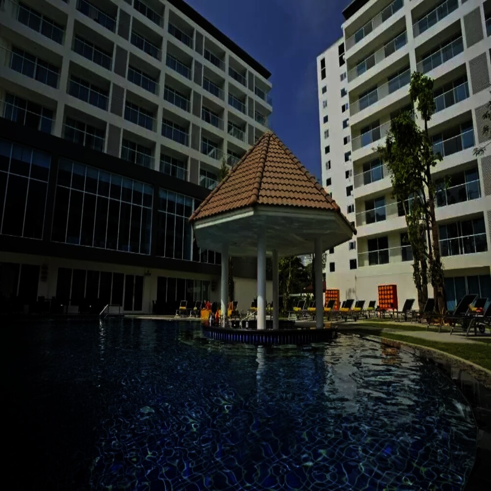 Centara Pattaya Hotel - myPartner Selection - Tap to explore photos