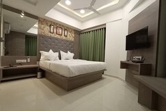 Hotel Regal Residency