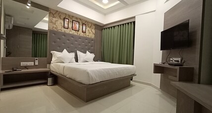 Hotel Regal Residency Room Type - PREMIUM ROOM