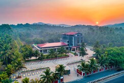 Hotel Aaradhya Adorer