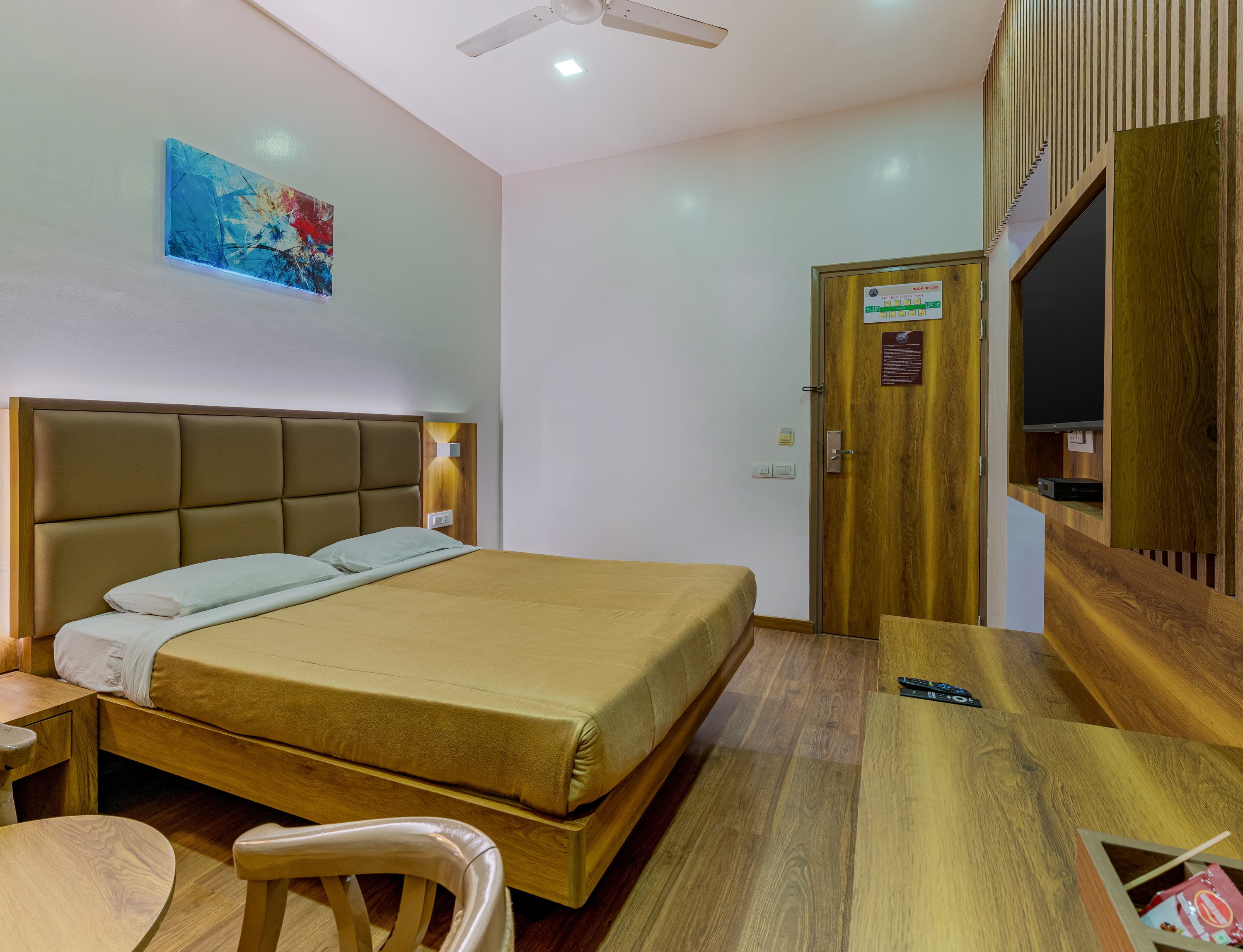 Hotel Great Maratha - Tap to explore photos