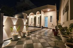 Aranya - Royally Designed Suite Room near Soadal