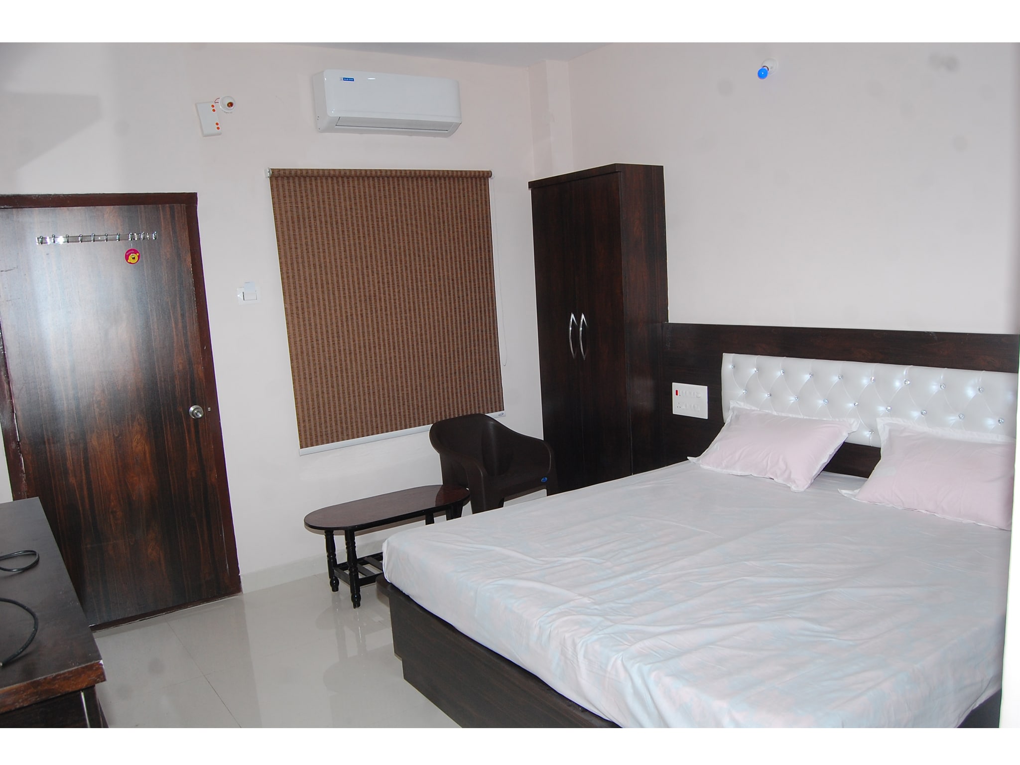 VARUN RESIDENCY - Tap to explore photos