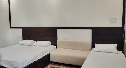 MSD home stay Room Type - 102 Triple Bed